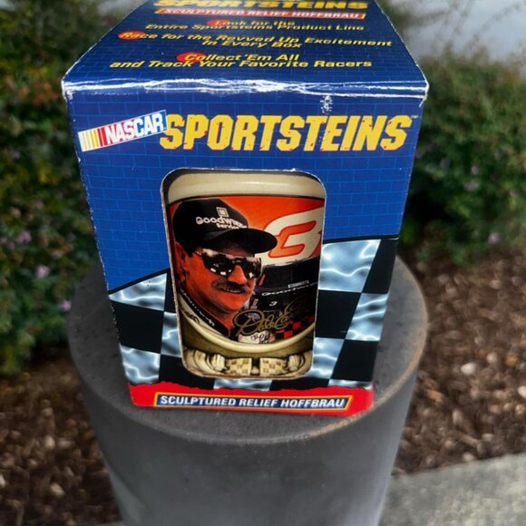NEW  SIGNATURE SPORT DALE EARNHARDT SCULPTURED STEIN‎ DRAM TREE NIB - Picture 2 of 6